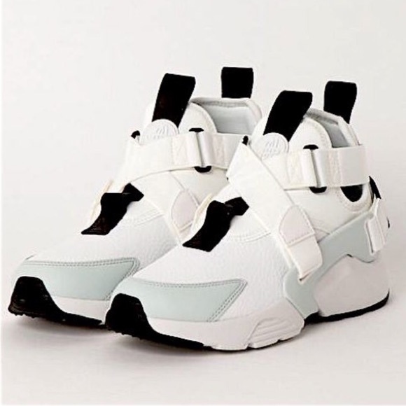 Nike Air Huarache City Utility Summit White - Picture 7 of 7
